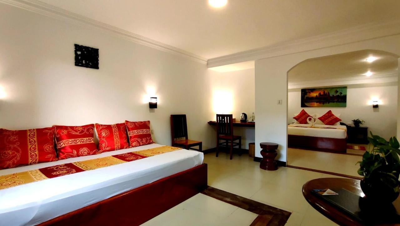 La Villa Du Bonheur Siem Reap Exterior foto
