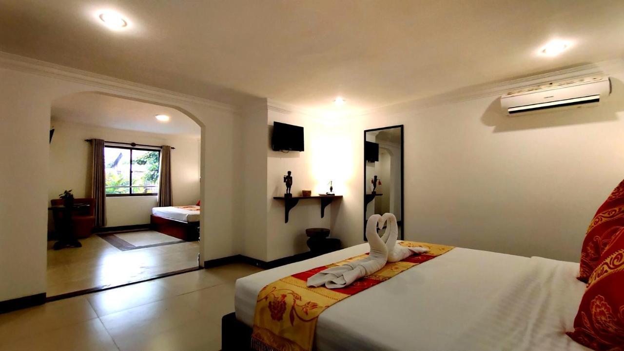 La Villa Du Bonheur Siem Reap Exterior foto