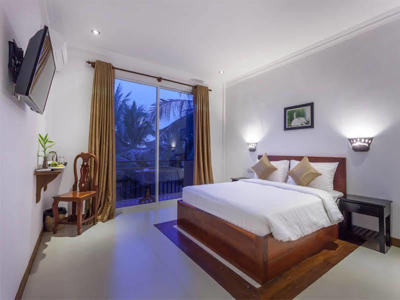 La Villa Du Bonheur Siem Reap Exterior foto