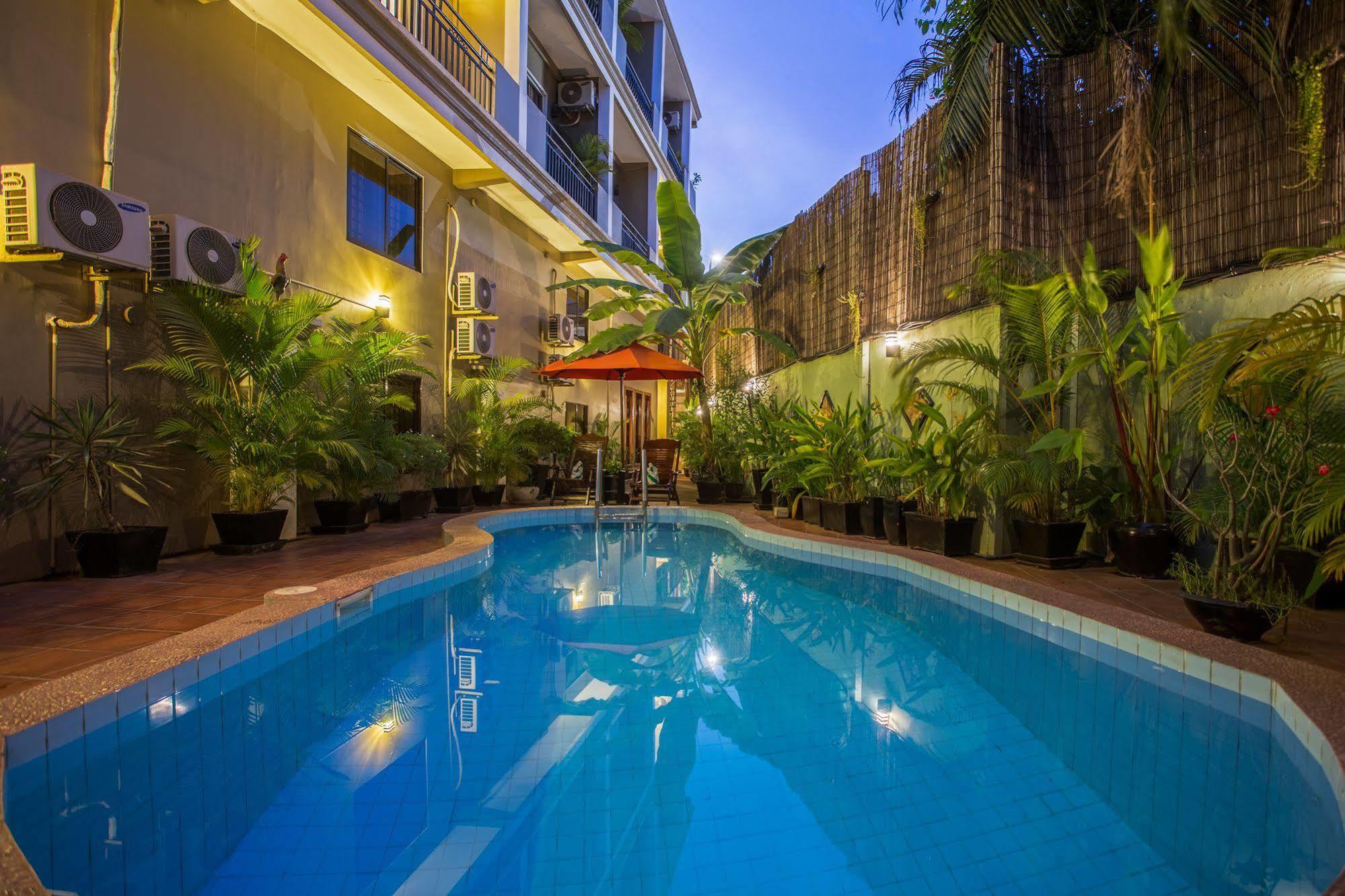 La Villa Du Bonheur Siem Reap Exterior foto